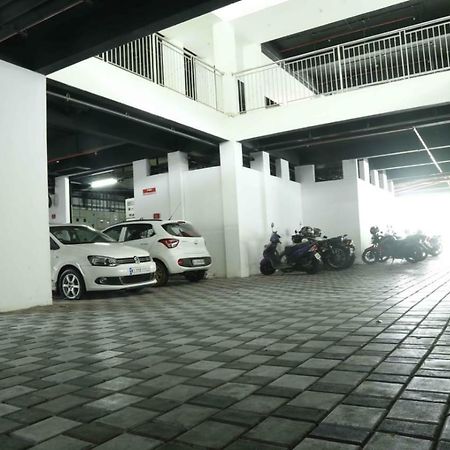 Traven Homes Infopark Kakkanad Corporate Suit Rooms Kochi Exteriör bild
