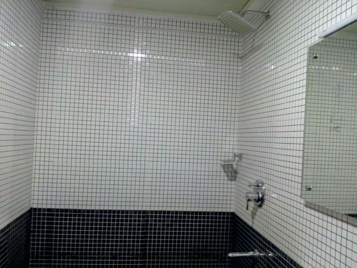 Traven Homes Infopark Kakkanad Corporate Suit Rooms Kochi Exteriör bild