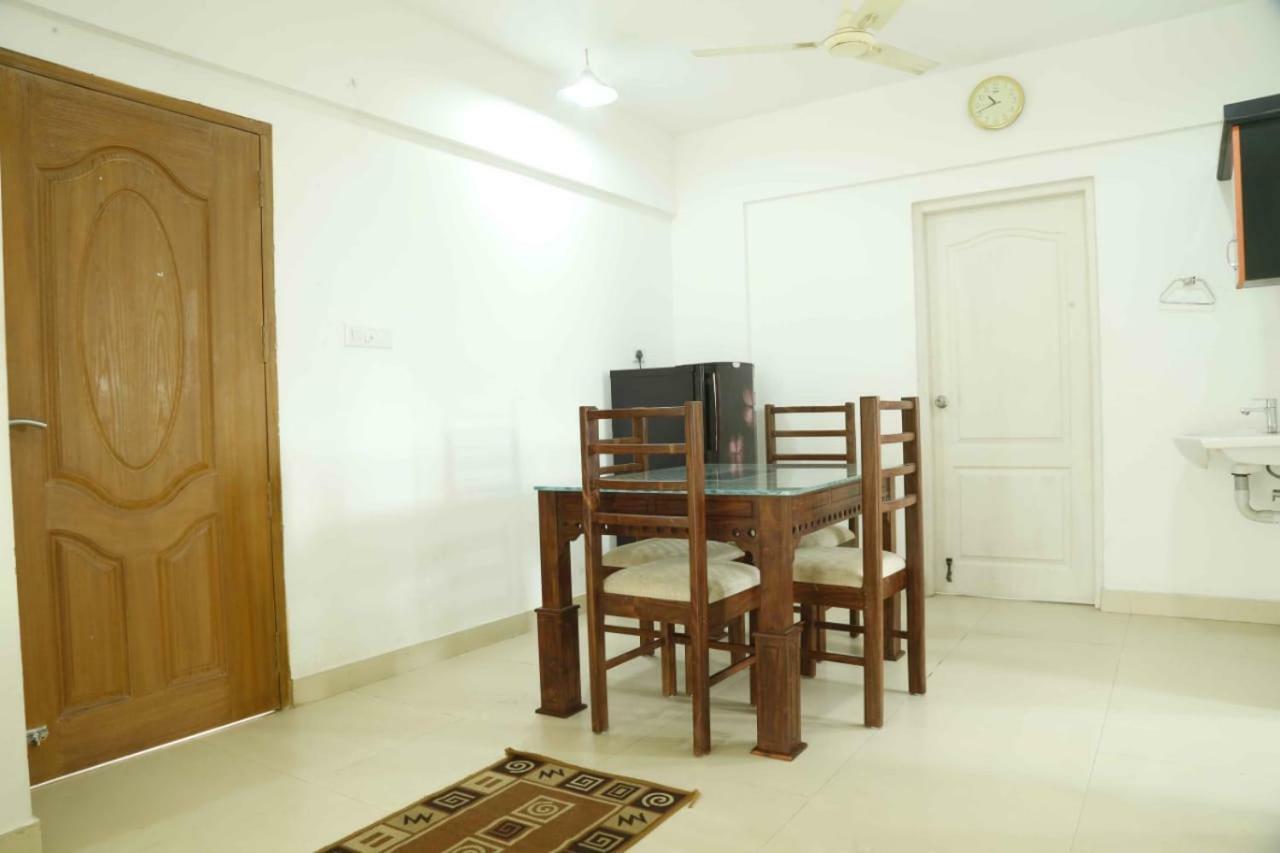 Traven Homes Infopark Kakkanad Corporate Suit Rooms Kochi Exteriör bild