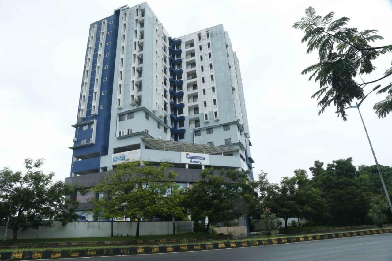 Traven Homes Infopark Kakkanad Corporate Suit Rooms Kochi Exteriör bild