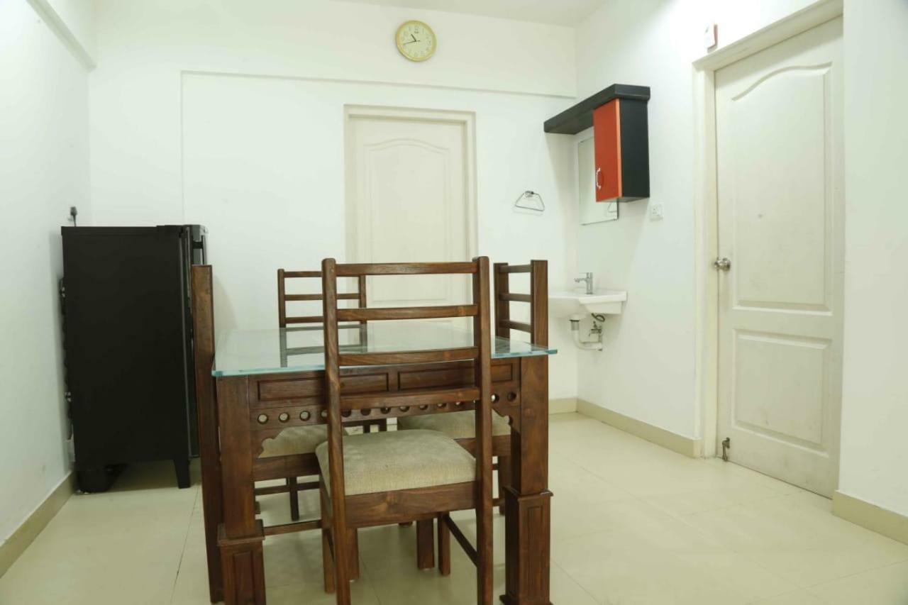 Traven Homes Infopark Kakkanad Corporate Suit Rooms Kochi Exteriör bild